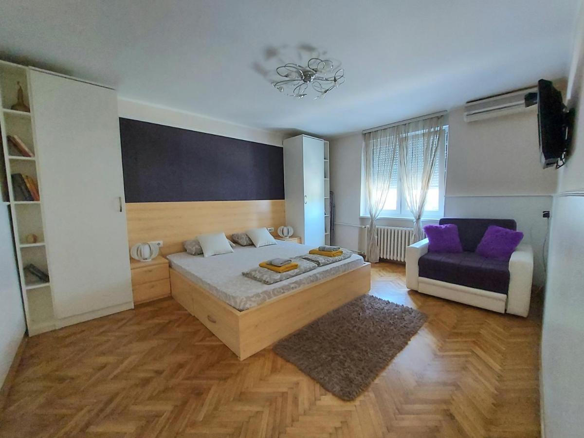Central Apartment With Garage Novi Sad Exterior photo