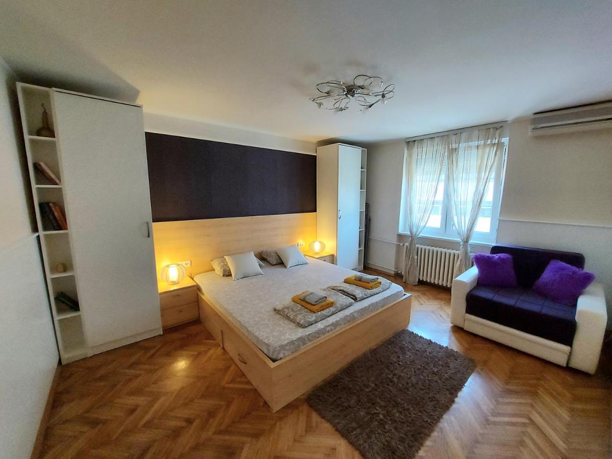 Central Apartment With Garage Novi Sad Exterior photo
